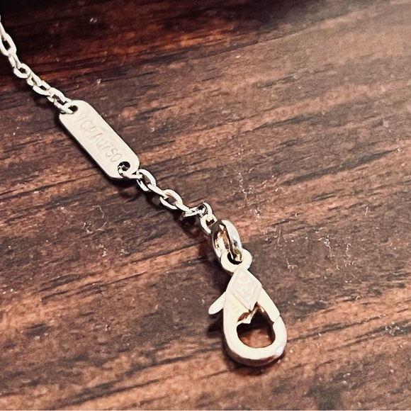 Van Cleef & Arpels Gold Bracelet with Red Clover Accent - Picture 6 of 7